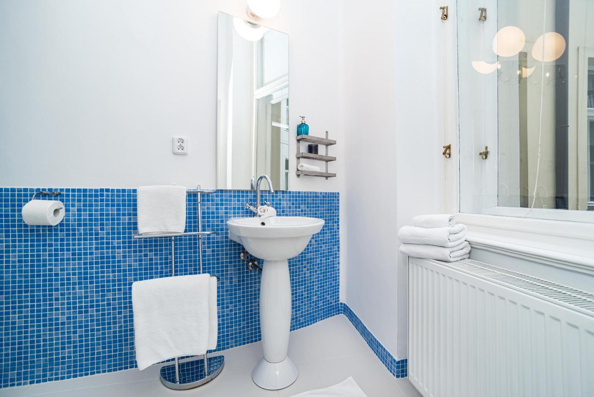 Spacious Two-bedroom In Old Town * Praga