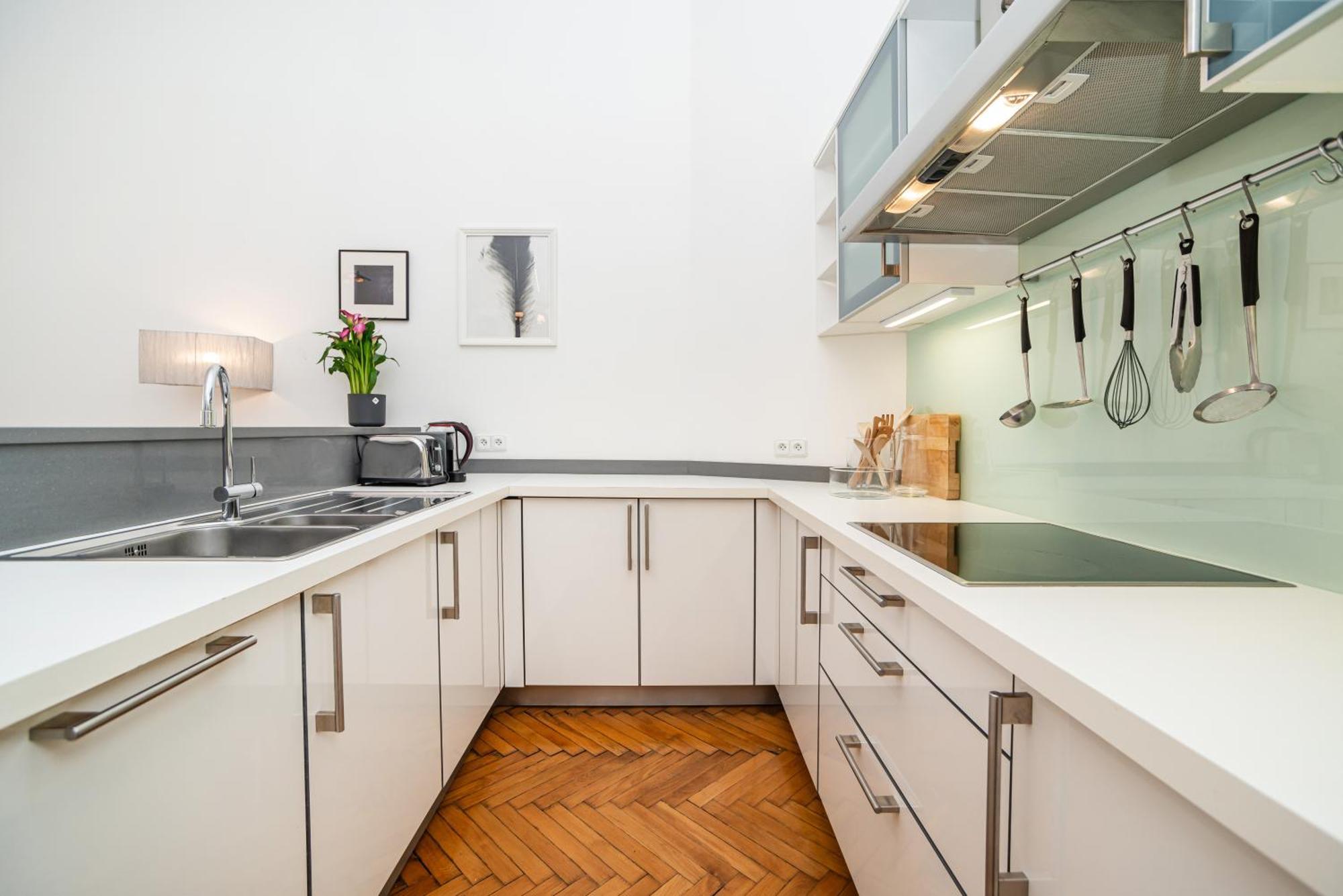 Spacious Two-bedroom In Old Town Appartamento Praga