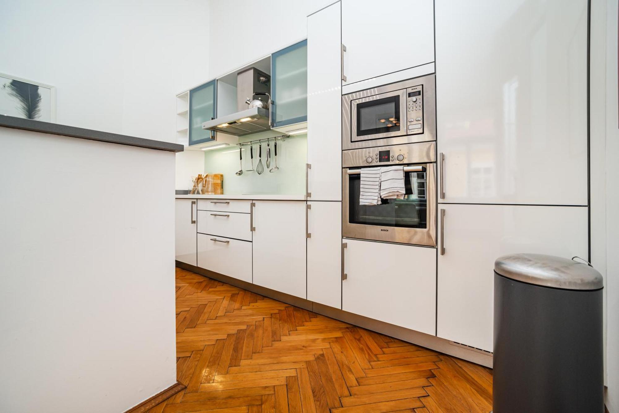 Spacious Two-bedroom In Old Town Appartamento Praga