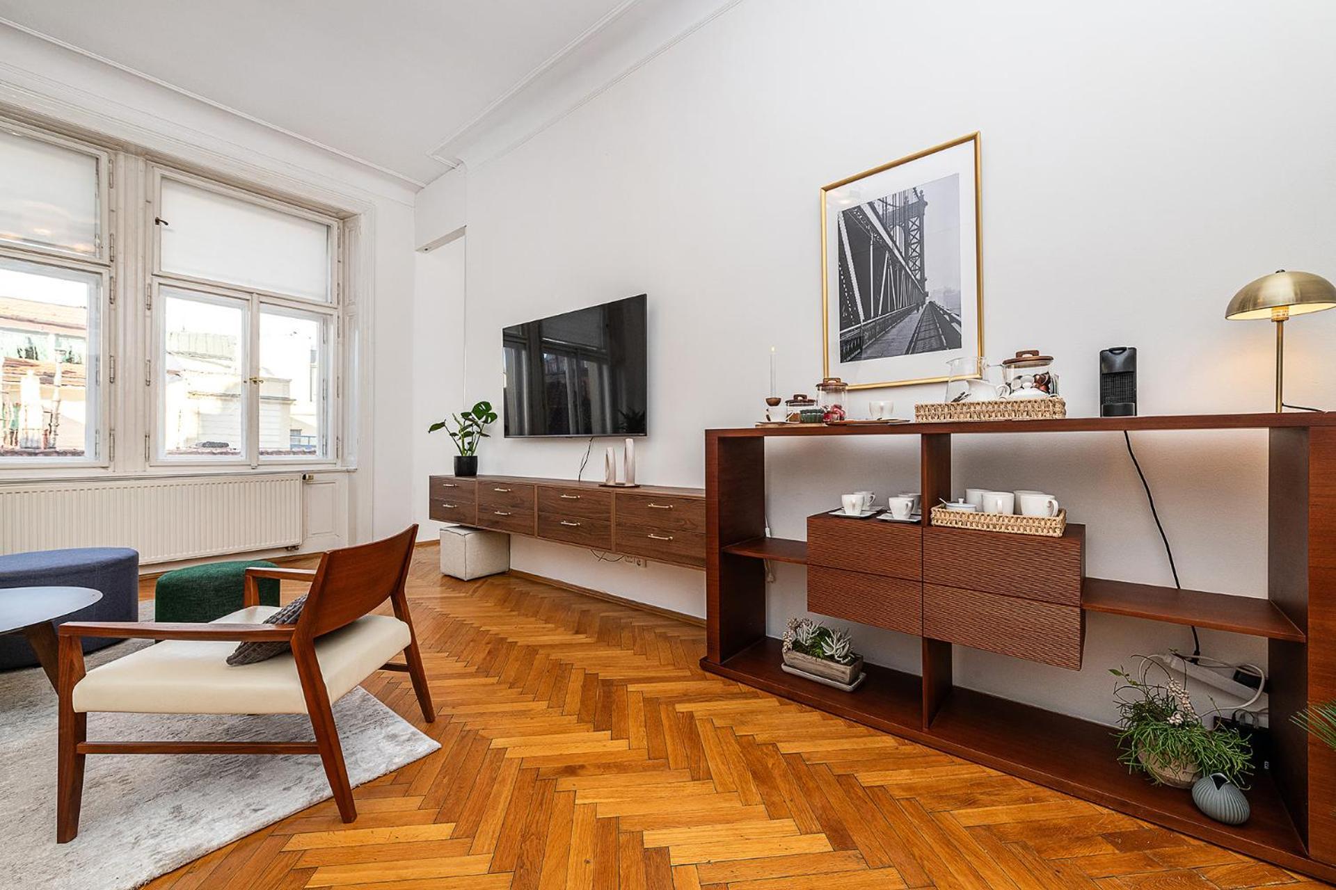 Spacious Two-bedroom In Old Town * Praga